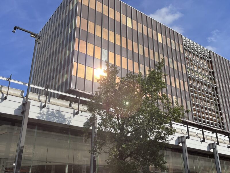 D'Ieteren Mail, Ixelles